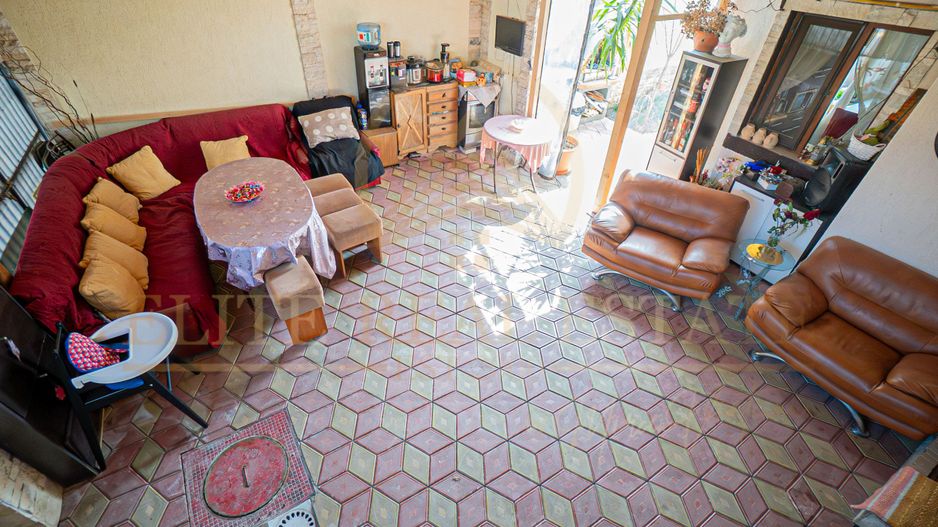 Casă cochetă în zona Anda |  Liniște, confort și intimitate - Poză 13