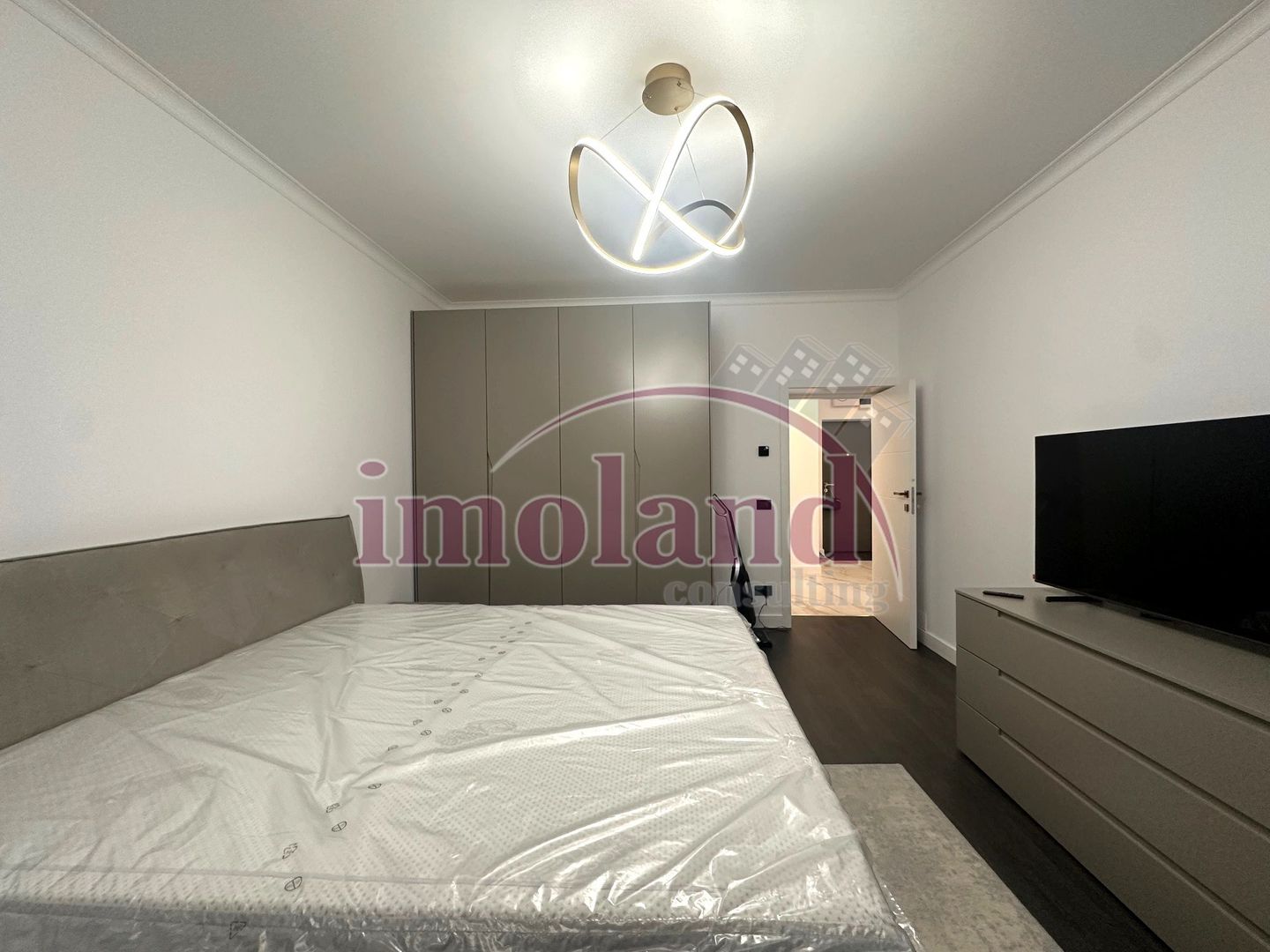 Vanzare Apartament rar in zona Beller - Primaverii - Poză 5