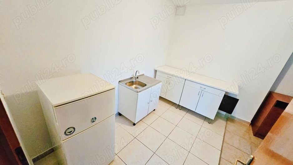 APARTAMENT RECENT RENOVAT/BIROURI ZONA DOMENI - Poză 10