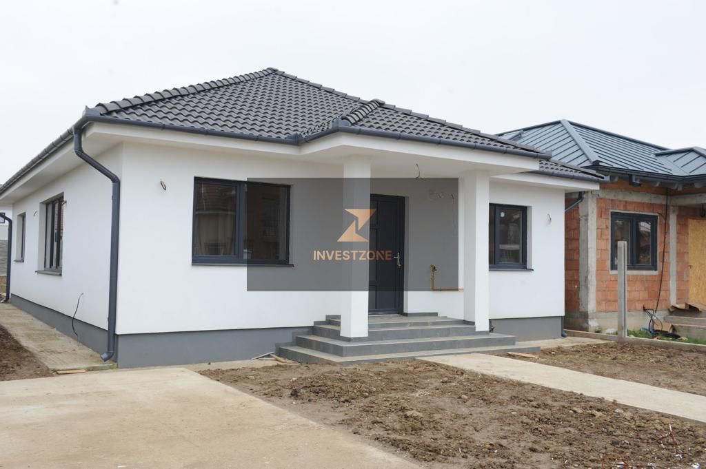 Casa noua plan Parter Oncea platou - Poză 2