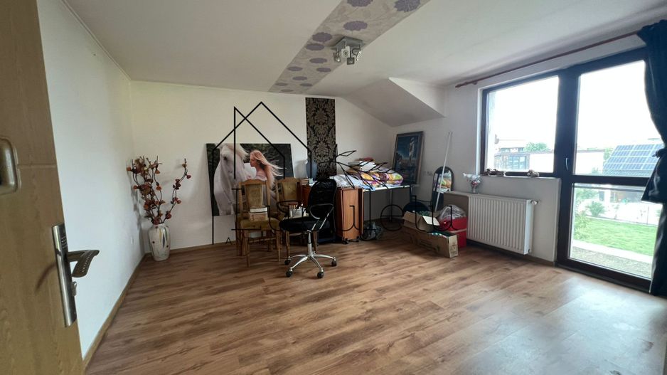 Casă de Vânzare | Șelimbăr  6 Camere | 178 MPU | Teren 210 MP - Poză 12