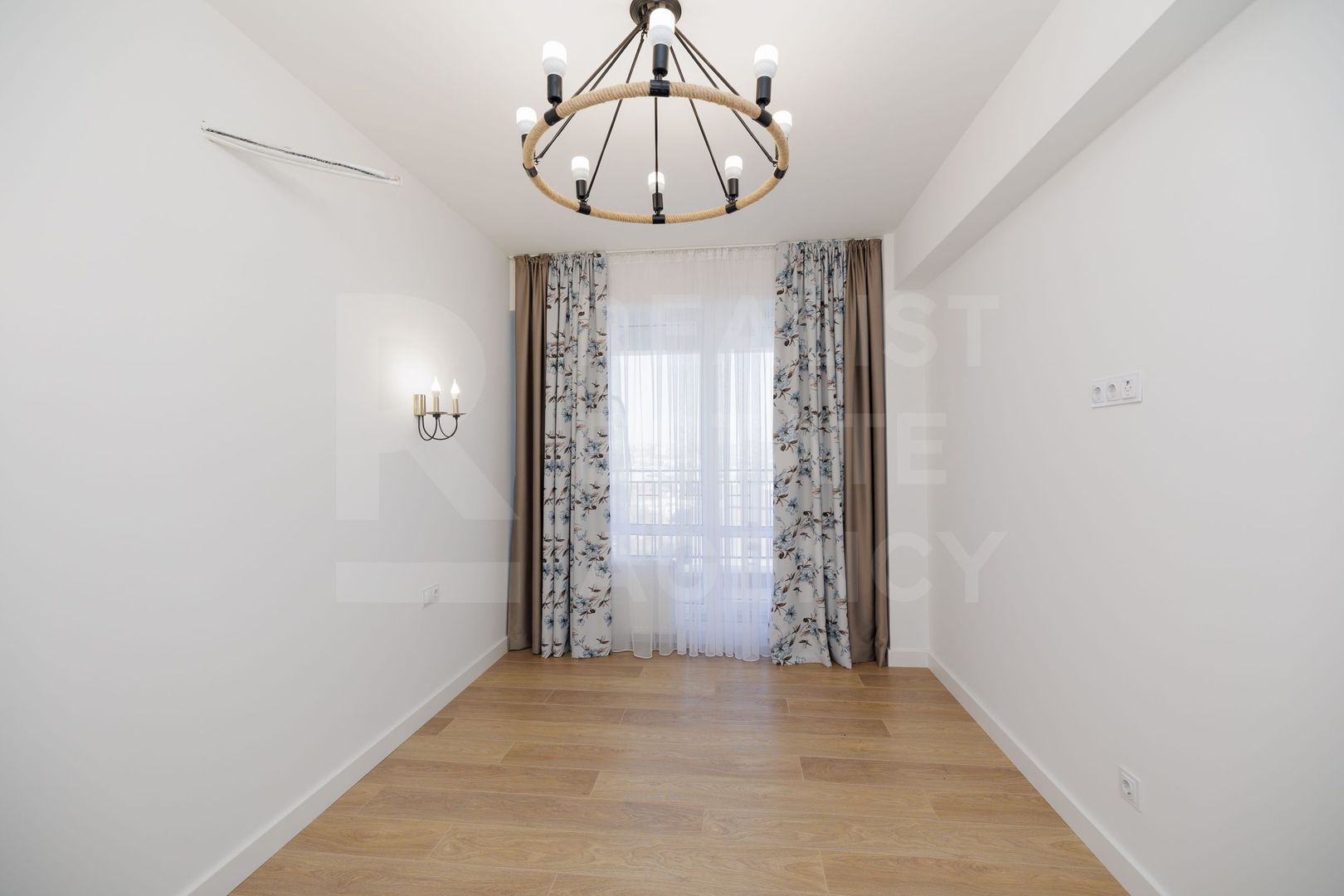 Vânzare, apartament, 2 camere, str. Calea Iesilor, sectorul Buiucani - Poză 7