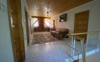 Vila de vanzare, teren 3100 mp, 7 camere, 6 grupuri sanitare, 3 CT, an 1997 - Poză 31