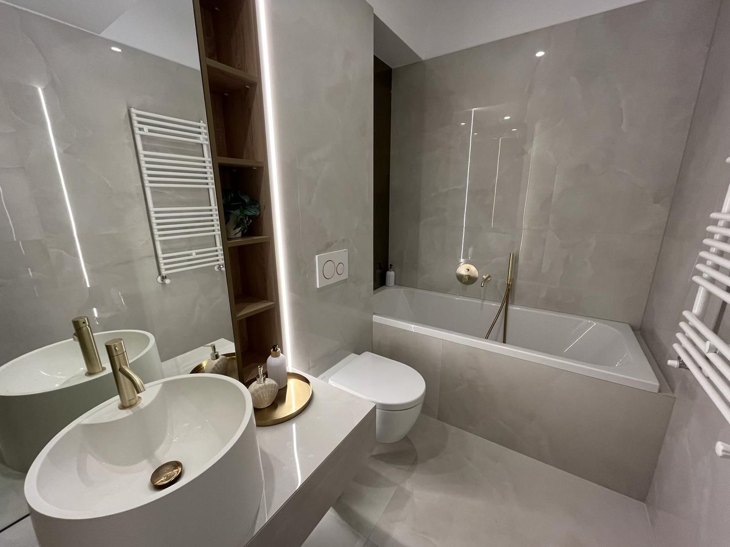 Studio modern de închiriat | Prima închiriere | Cortina North - Pipera - Poză 13