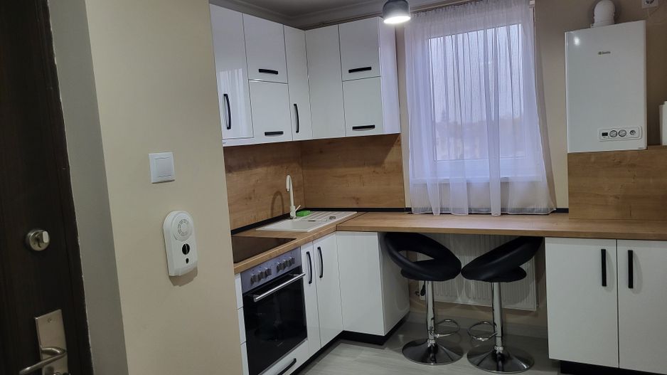 Ag. EUROPA vinde ap. 2 cam. RENOVAT si MOBILAT etaj 4 ULTRACENTRAL - Poză 3