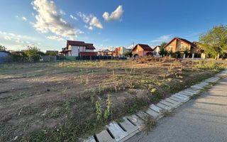 Teren 920 mp cu 2 fronturi - Poză 1