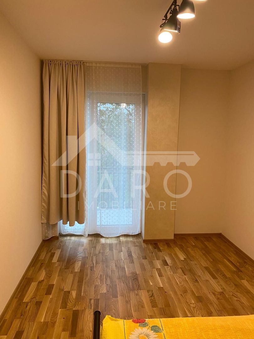 Apartament ultracentral de inchiriat cu parcare - Poză 4