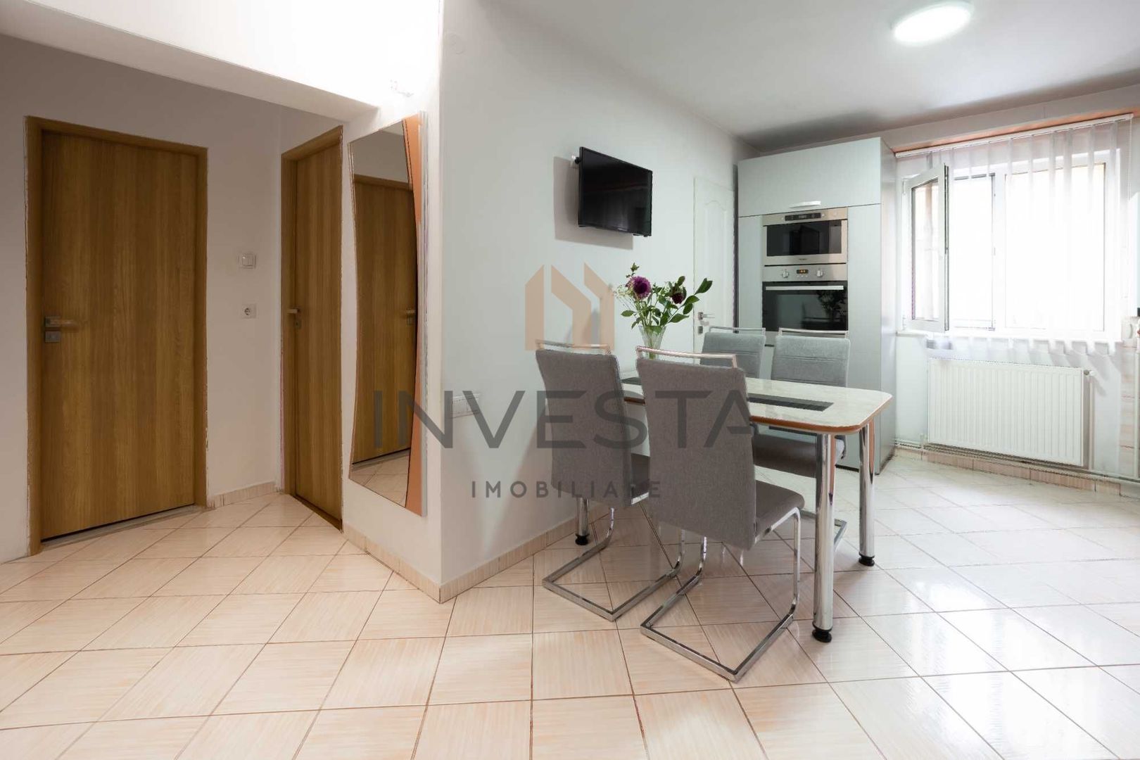 Apartament cu 2 camere decomandate , zona Hotel Paradis! - Poză 2