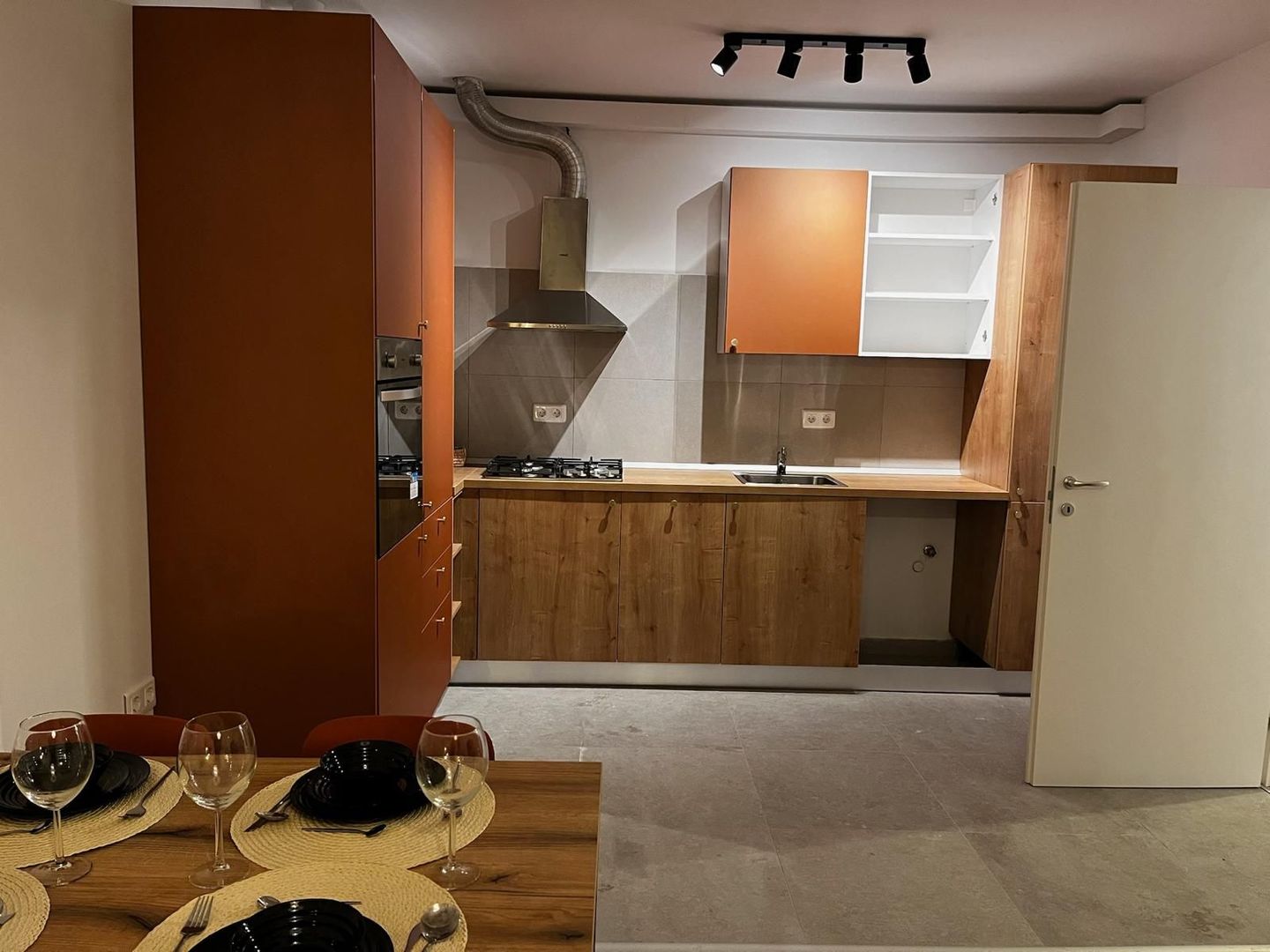 2 camere | Baneasa | Pipera | terasa + gradina + parcare - Poză 5