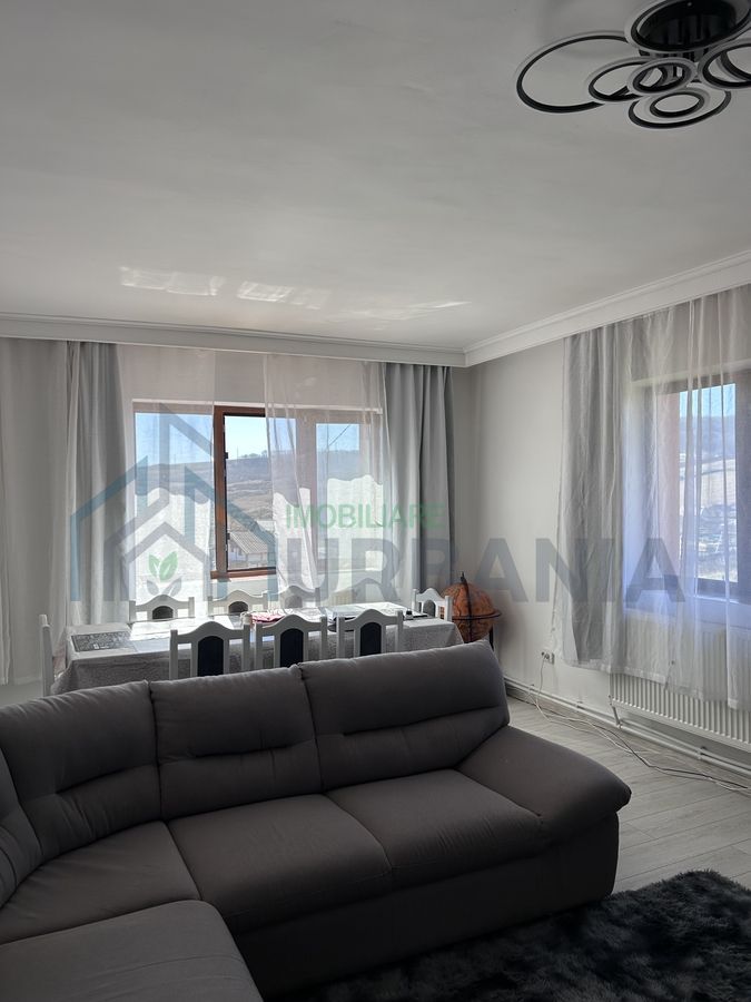 Casă recent renovată, 5 camere, Aroneanu, sat Rediu Aldei, 9 km de Podu de Fier - Poză 4