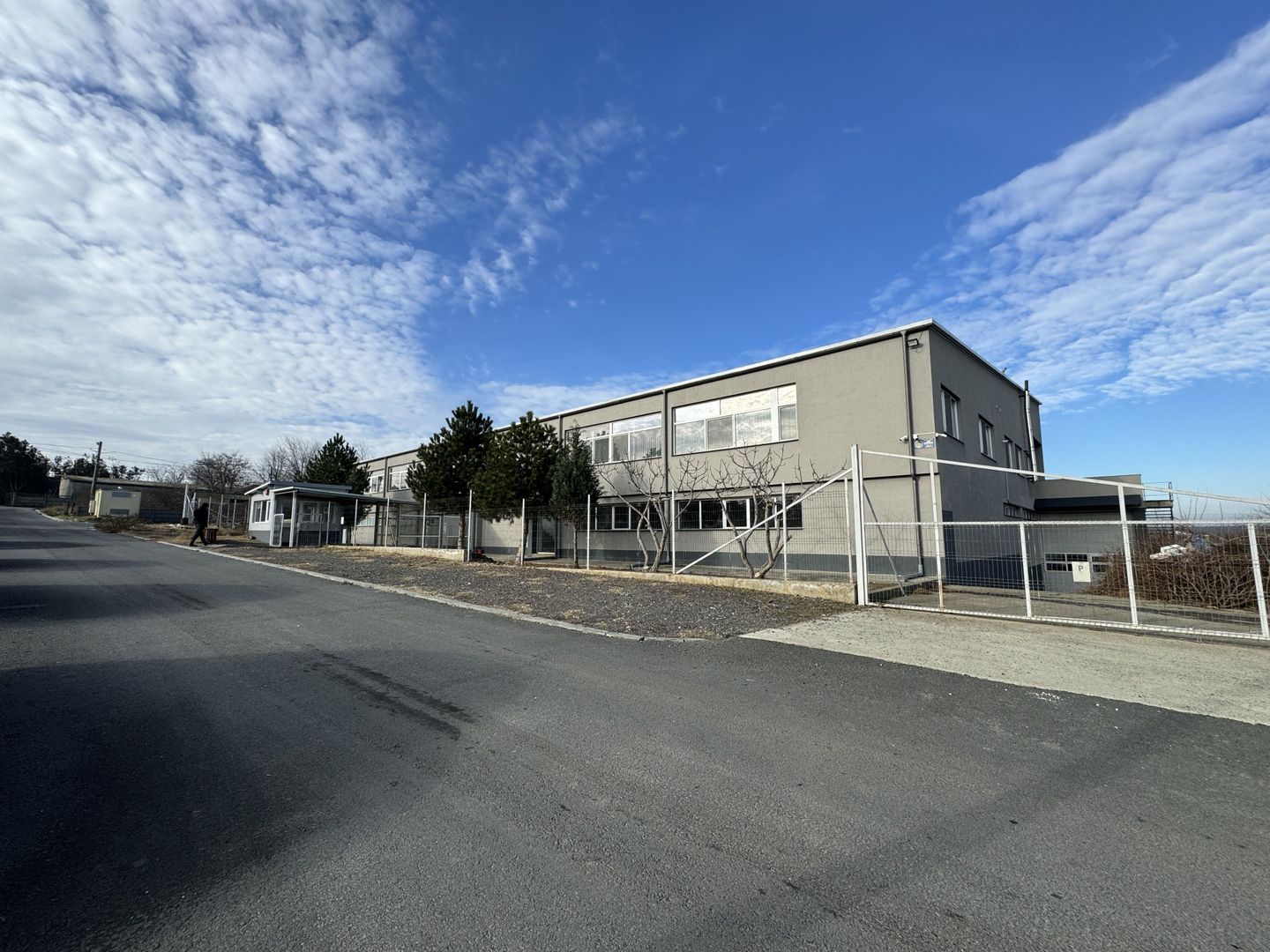 Hala productie P+1 si apartament de serviciu Navodari - c-tie beton - Poză 2