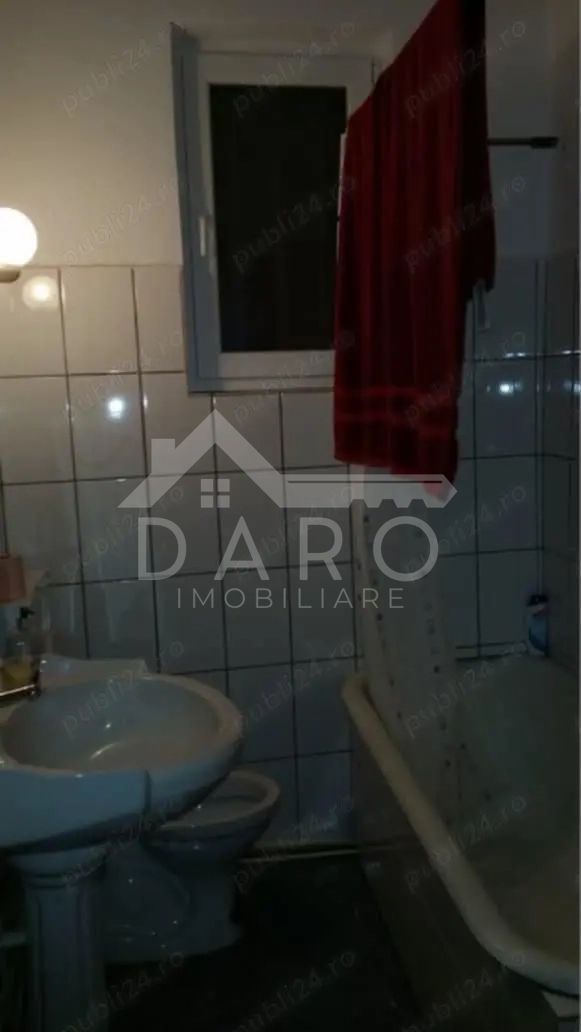 Vand casa in zona Cetatii Tg. Mures - Poză 9