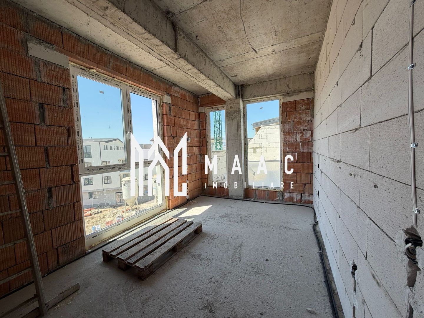 Penthouse 100 mp utili 70 mp terase | Zona Selimbar | - Poză 9