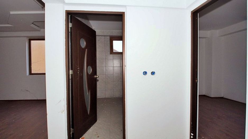 Vanzare Bloc nefinisat, P+3+M, Popa Sapca - Poză 4