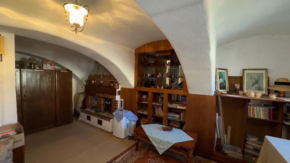 vand casa zona ALUNIS, 450 mp teren - Poză 4