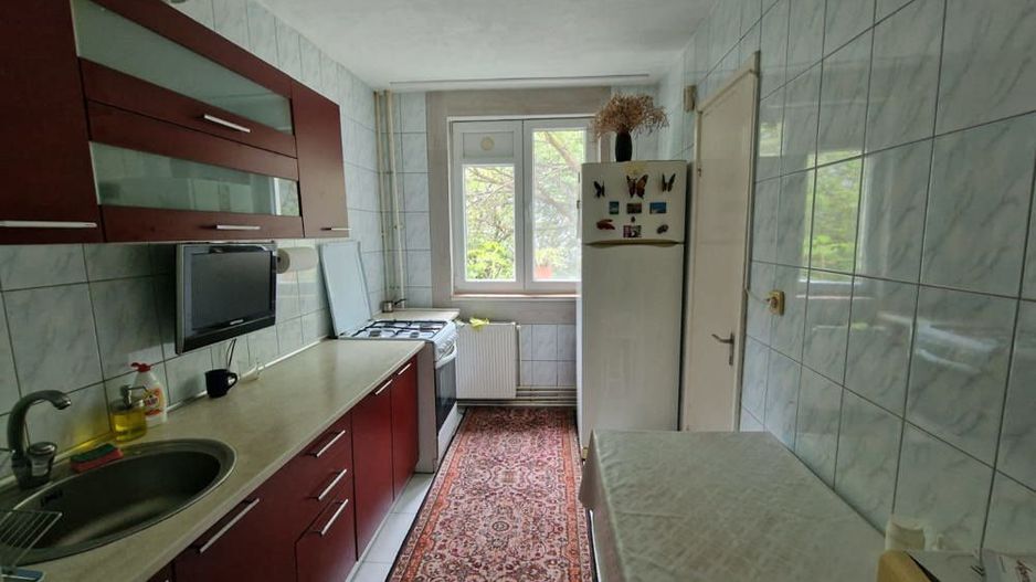 Apartament 3 camere 1 Decembrie - Poză 1