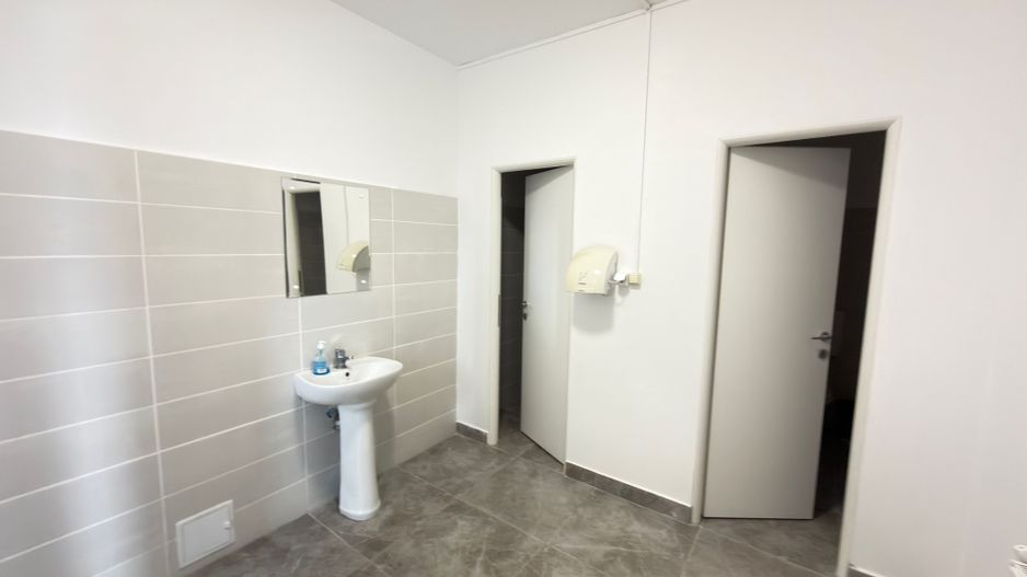 De inchiriat spațiu de birouri - Poză 8