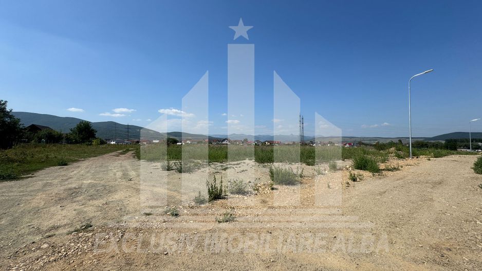 Teren intravilan de vanzare, Alba-Micesti - Poză 1