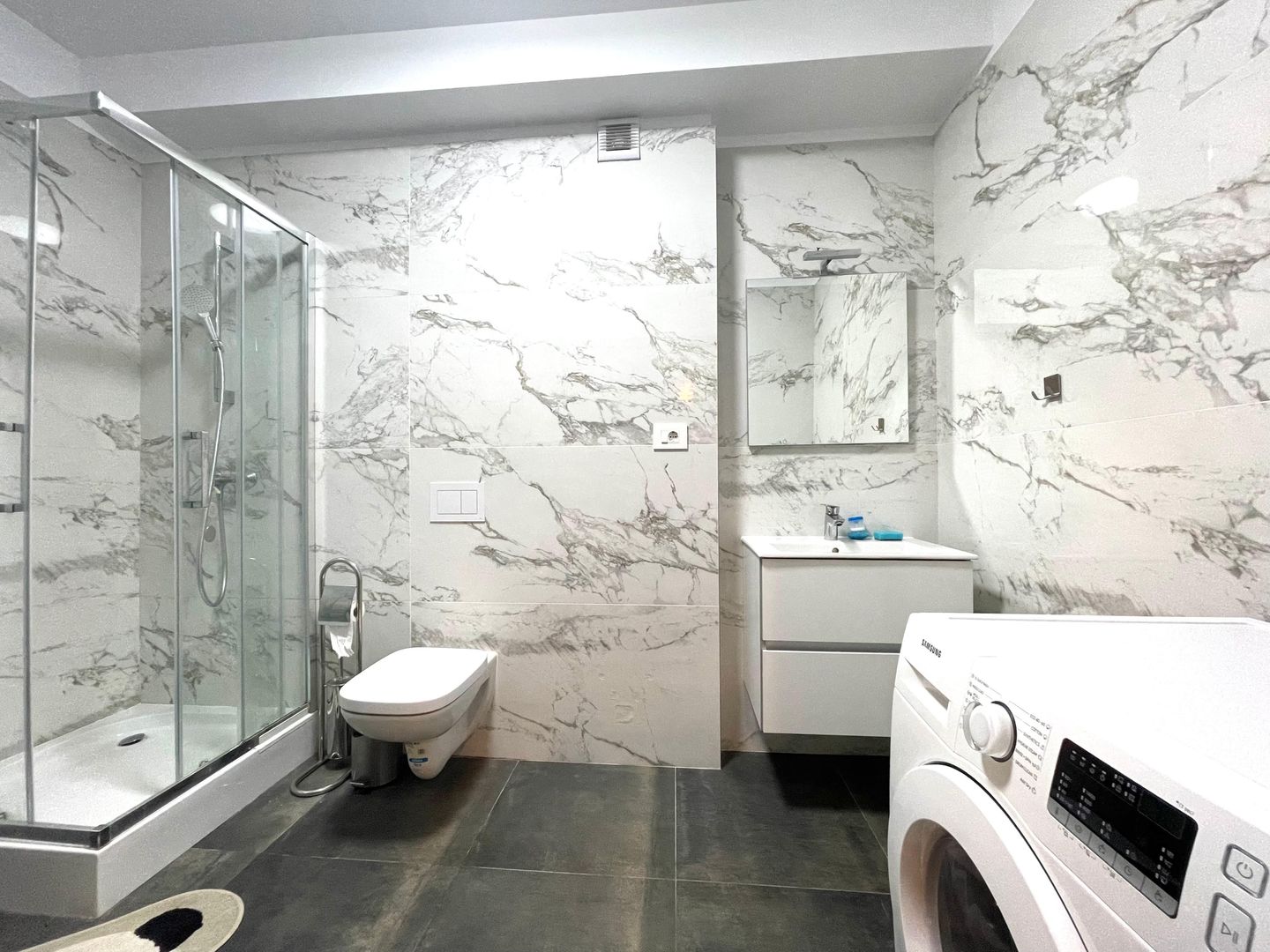 Apartament nou - 2 camere- complet mobilat si utilat - superpozitie - Poză 7