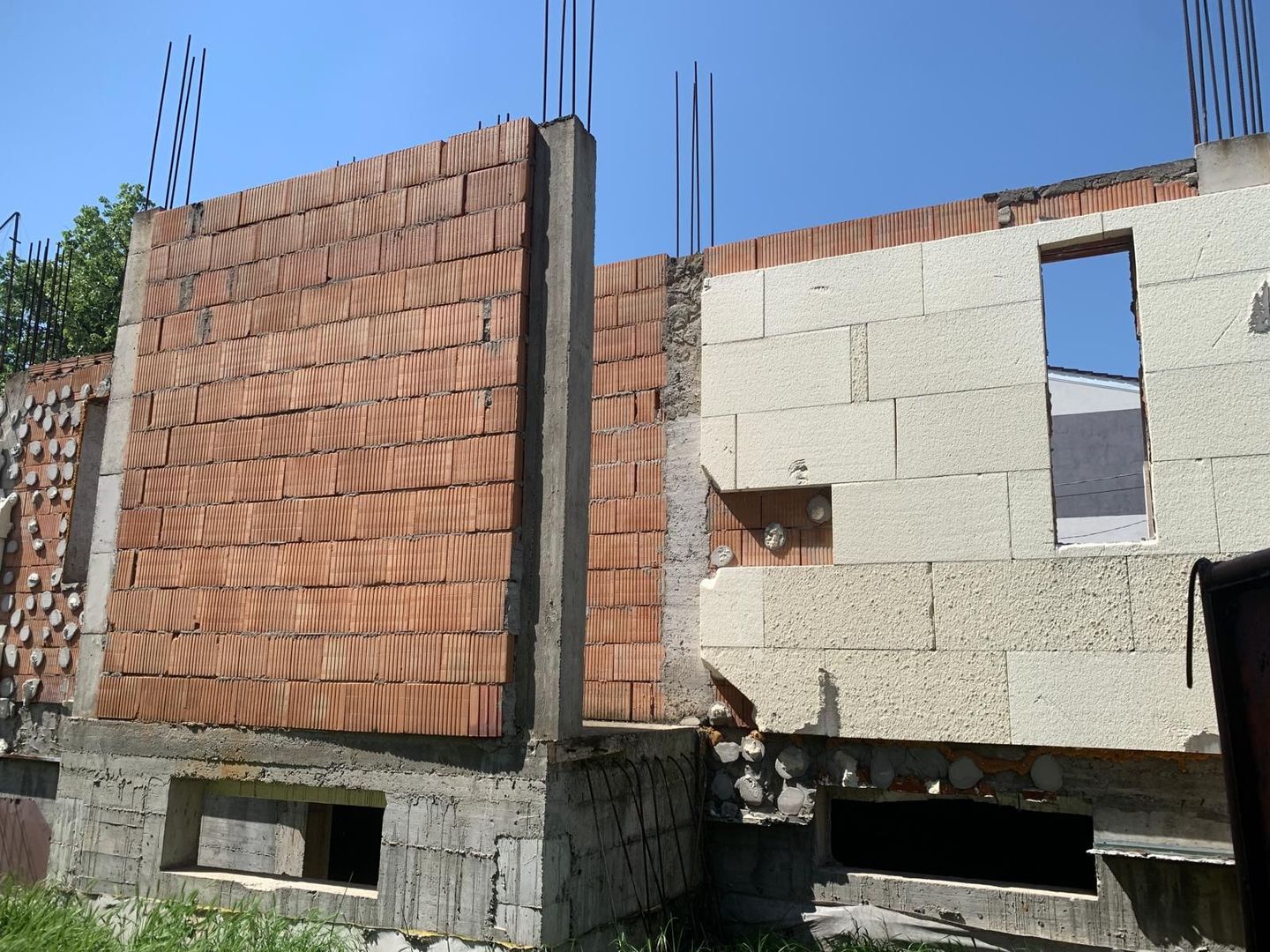 Imobil in constructie D+P+2E pe Rebreanu - Poză 5