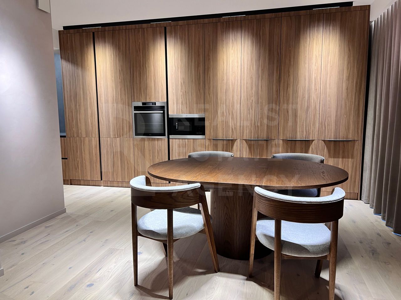 Chirie, apartament, 4 camere, strada Alexandru Pushkin, Centru - Poză 3