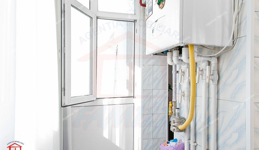 Apartament 2 camere decomandate, Micro 19 etaj 7/10, vedere panoramică - Poză 12