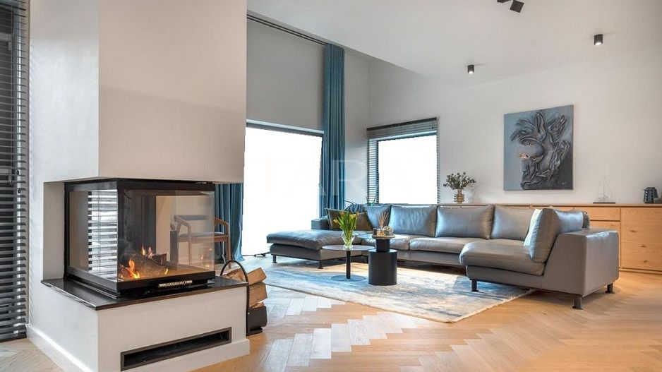 Casă elegantă cu șemineu – Florești, Terra - Poză 4