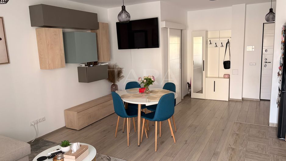 Apartament cu 2 camere, balcon de 9 mp și parcare inclusă. - Poză 1