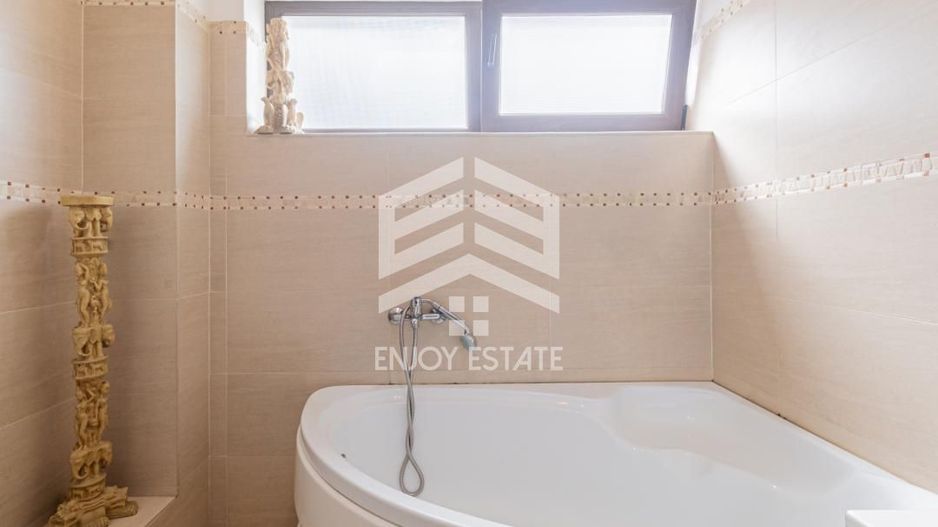 Apartament 4 camere si Curte Proprie | Parcare Inclusă - Poză 7