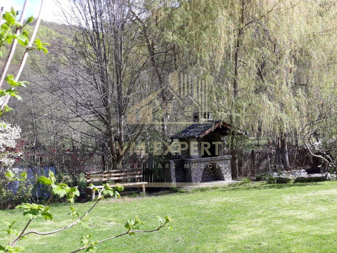 VILA 6 CAMERE TEREN, 825 MP, BEREVOIESTI, ARGES - Poză 13