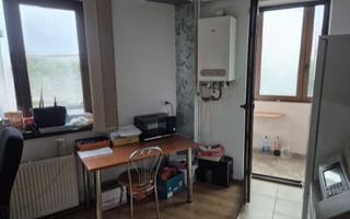 Apartament 2 camere decomandat etaj 2 Cetate 2 balcoane 62 mp. - Poză 3