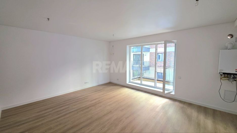 Apartament cu 1 cameră în București, Pipera, România - Poză 1