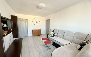 Apartament 3 camere | Decomandat | 66 MP | Tractorul - Poză 1