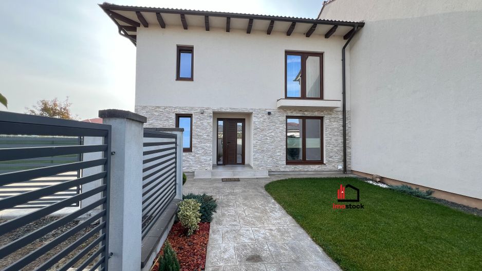 Vila superba Dumbravita - Poză 30