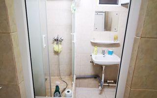 De inchiriat casa cu 2 camere, strada Romana, 320 euro - Poză 7