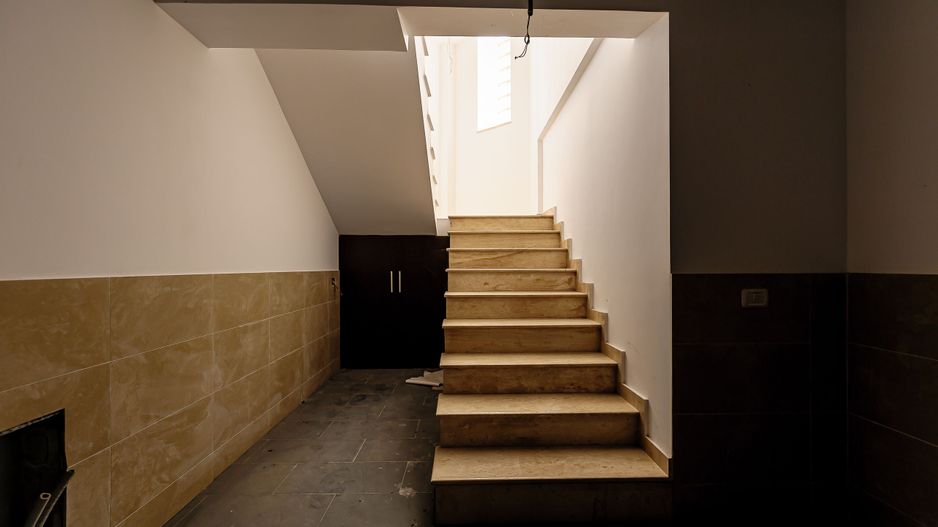 Clădire comercială în zona Grădiște. - Poză 20