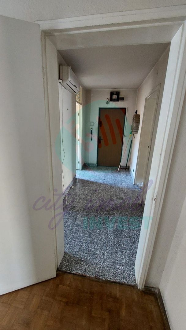 4 camere ultracentral | Universitate – Romană | Ideal locuire sau investiție - Poză 7