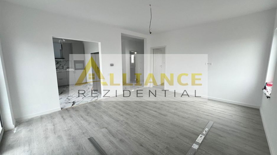 Casa Individuala P+M - 4 camere - Pompa de Caldura-Panouri Solare - Poză 6