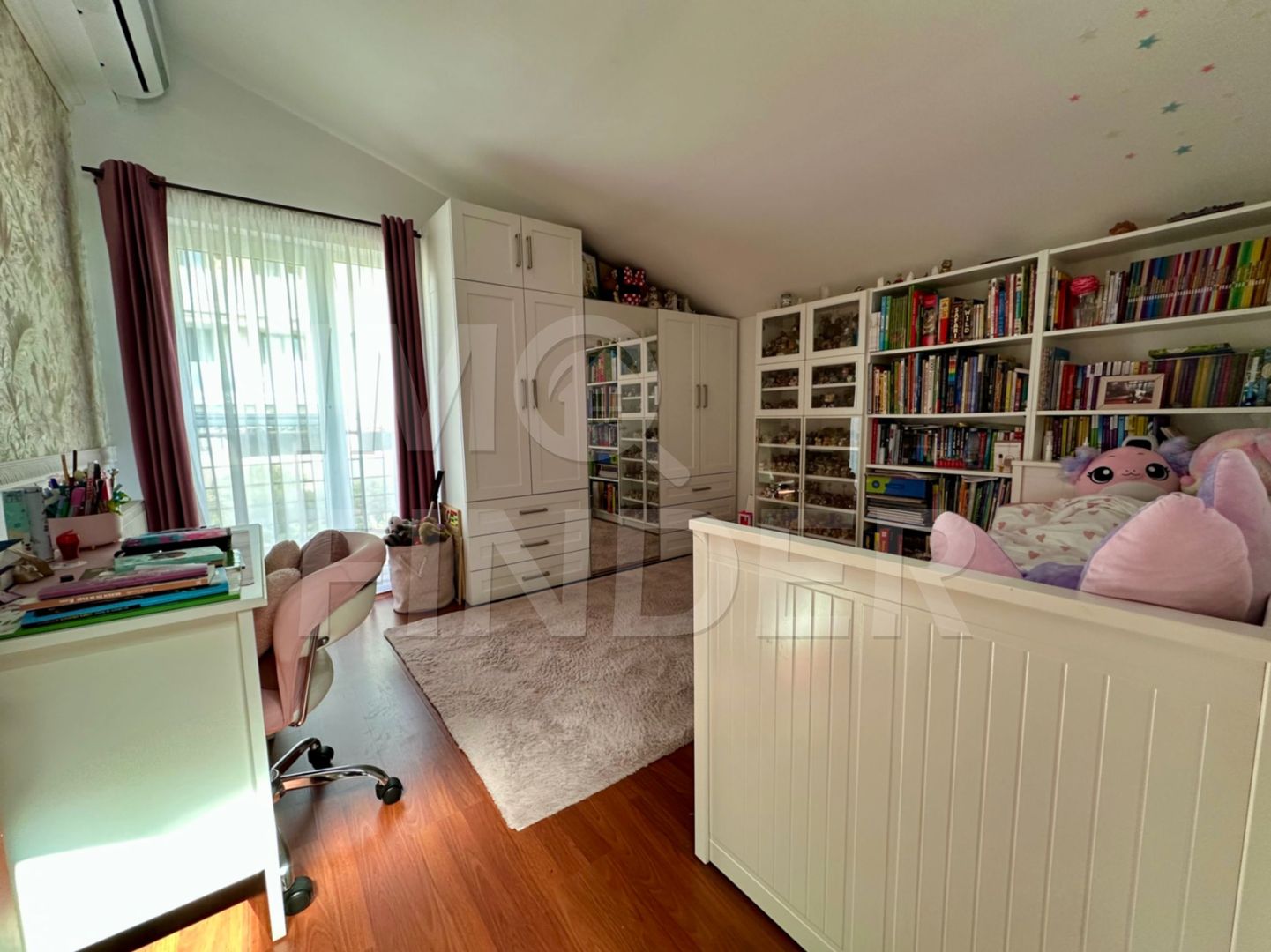 Duplex finisat cu garaj și 3 parcări - Bună Ziua – teren 231 mp - Poză 14