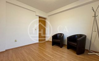 Casă de închiriat cu 4 camere în Cartierul Europa, Oradea - Poză 5