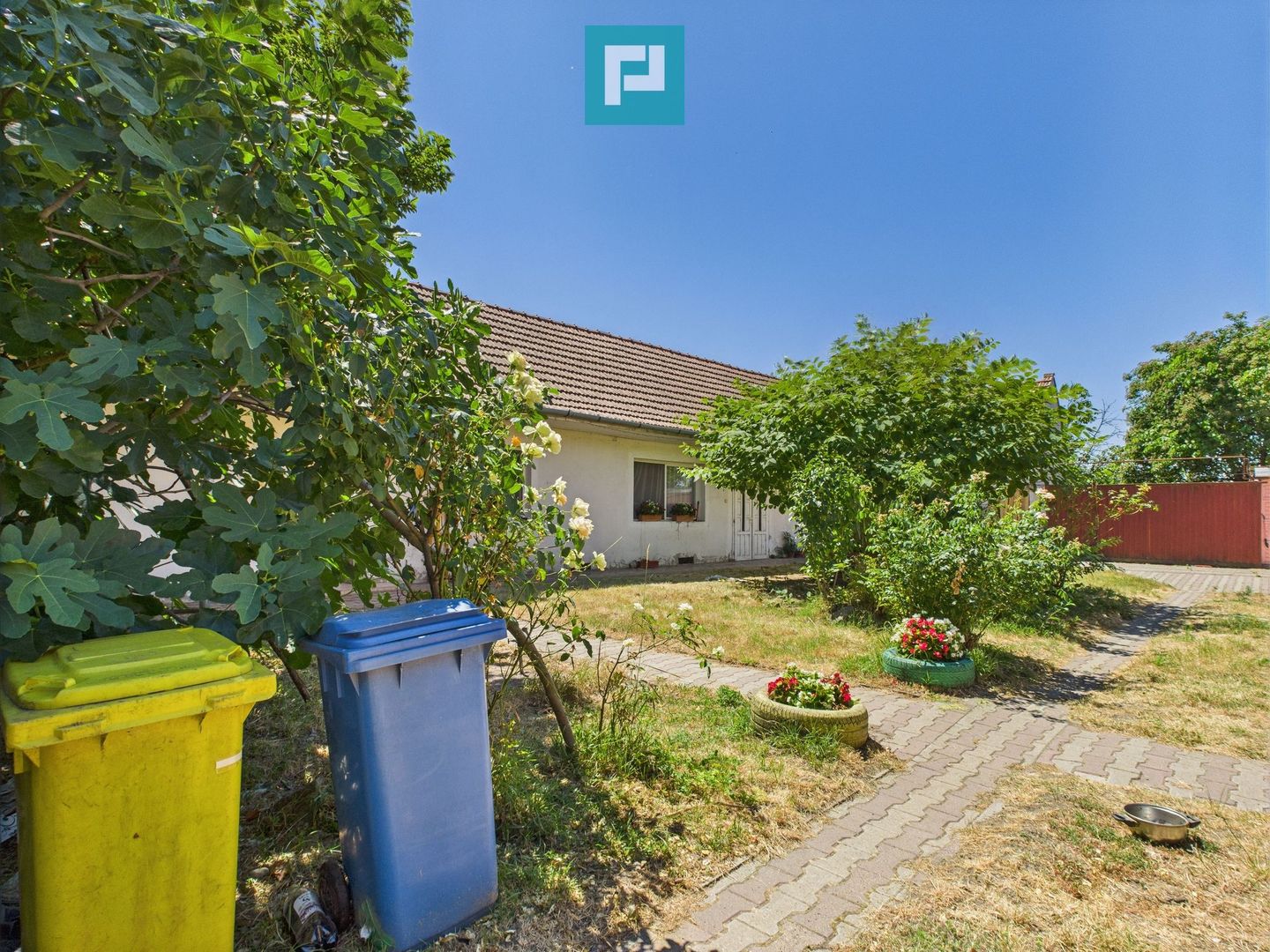 Casă cu 4 camere și teren de 1450 mp în Aradul Nou - Poză 13