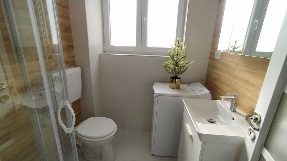 Inchiriere apt 2 camere Tei - Poză 4