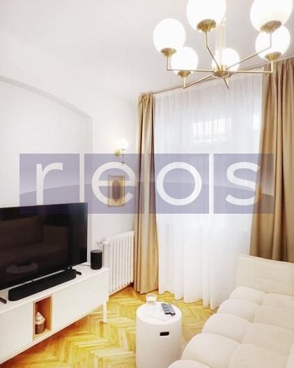 VANZARE APARTAMENT SUPERB 3 CAMERE VILA INTEREBELICA DACIA EMINESCU 90MP RENOVAT - Poză 2