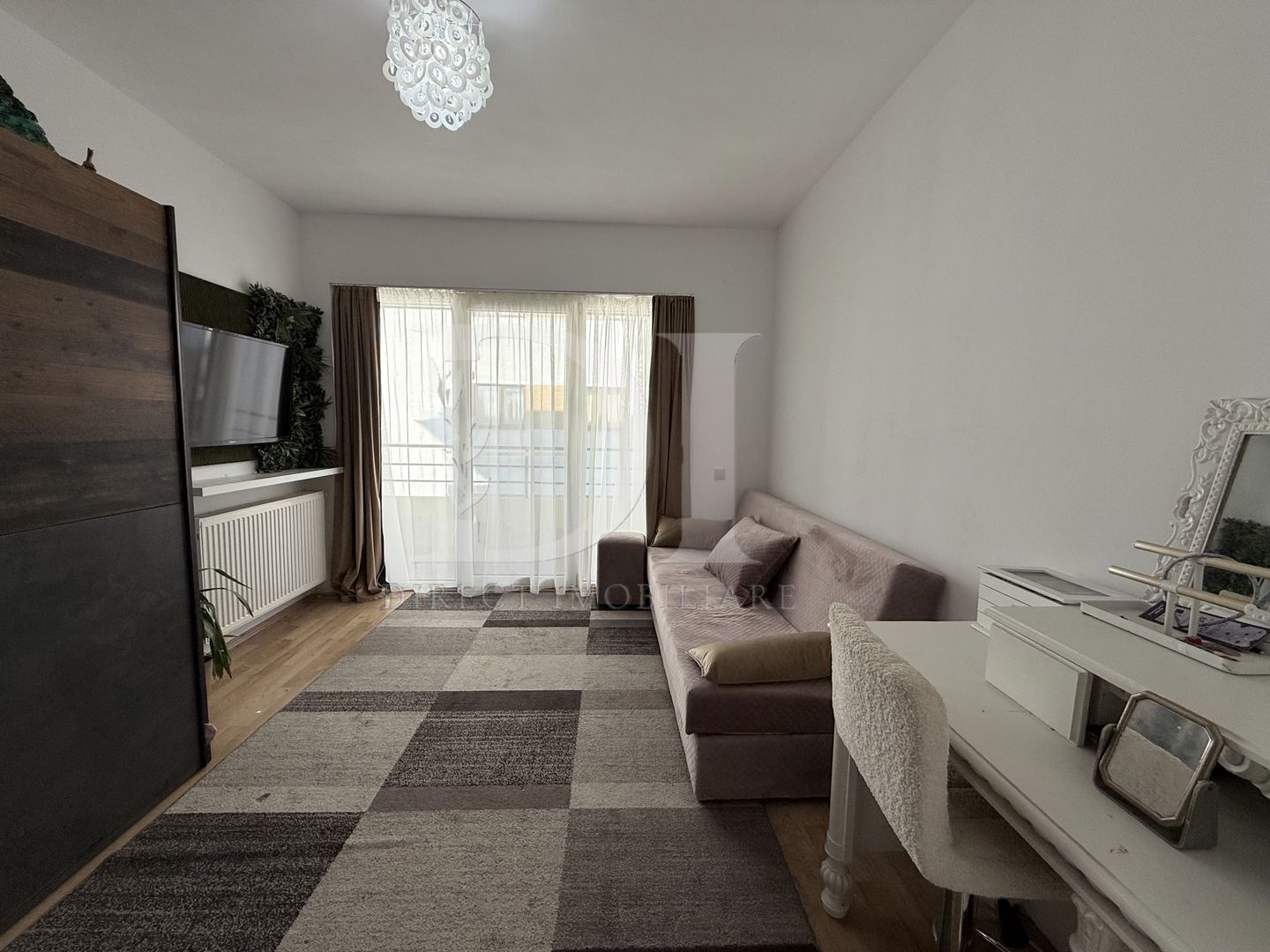 Apartament la cheie / etaj intermediar / Zona Eroilor - Poză 11