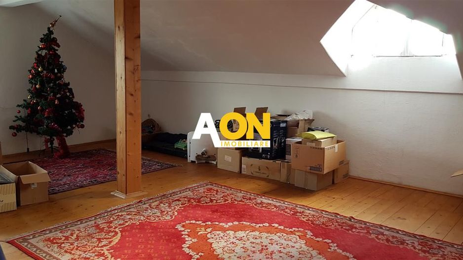 Casa ideala pentru transformare in pensiune - Poză 28