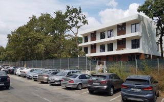 Pensiune deosebită de vânzare în Neptun – la doar 5 minute de plajă! - Poză 1