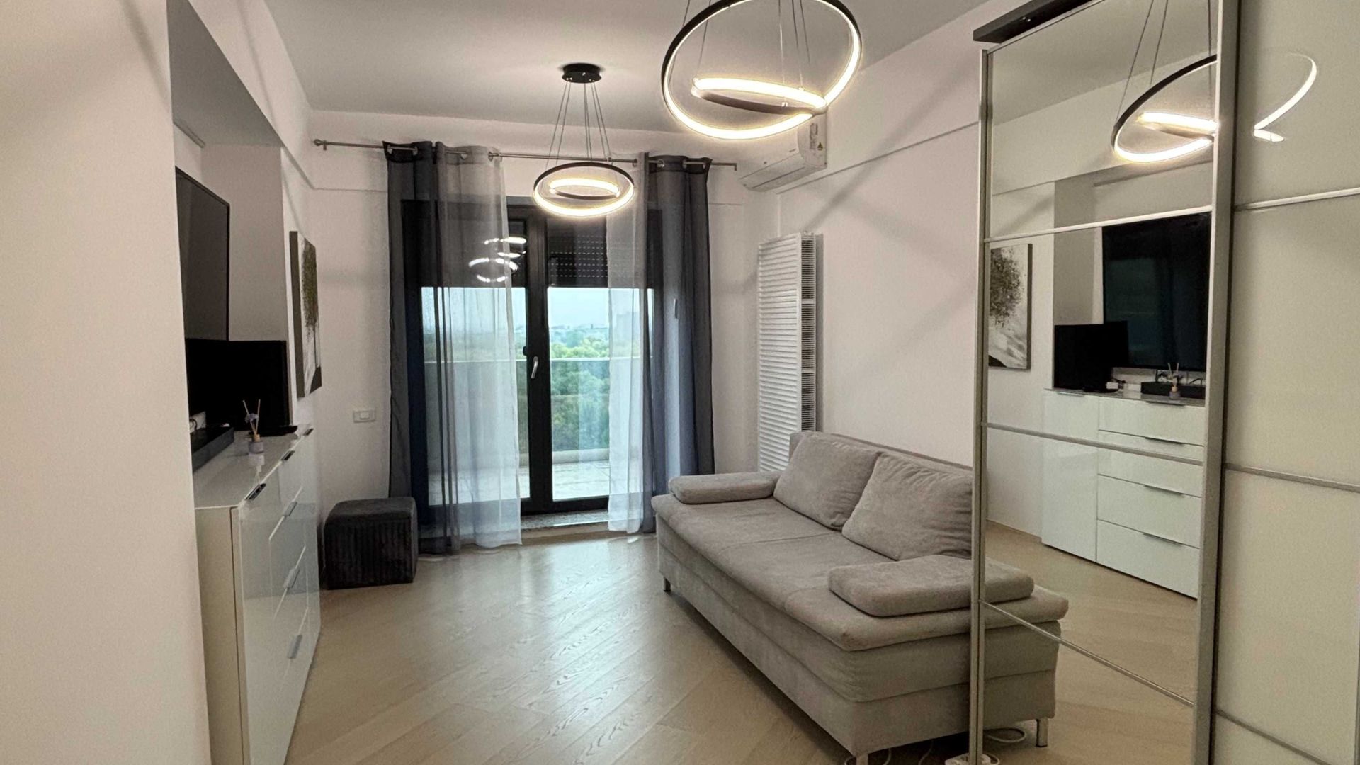 Apartament 3 camere Delta City Vacaresti - Poză 1