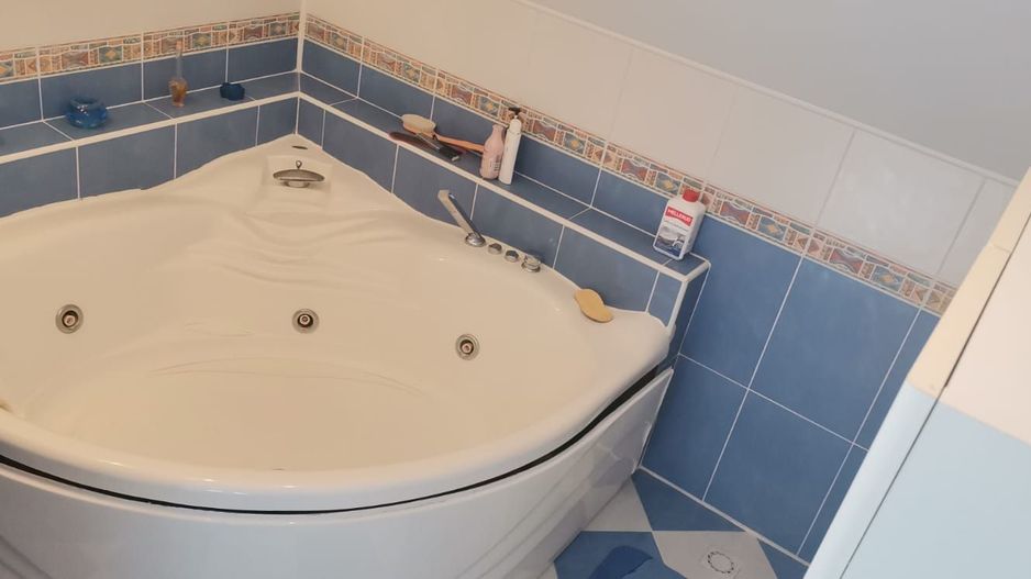 Casă deosebită în Fratellia, cu teren 657 mp - Poză 44