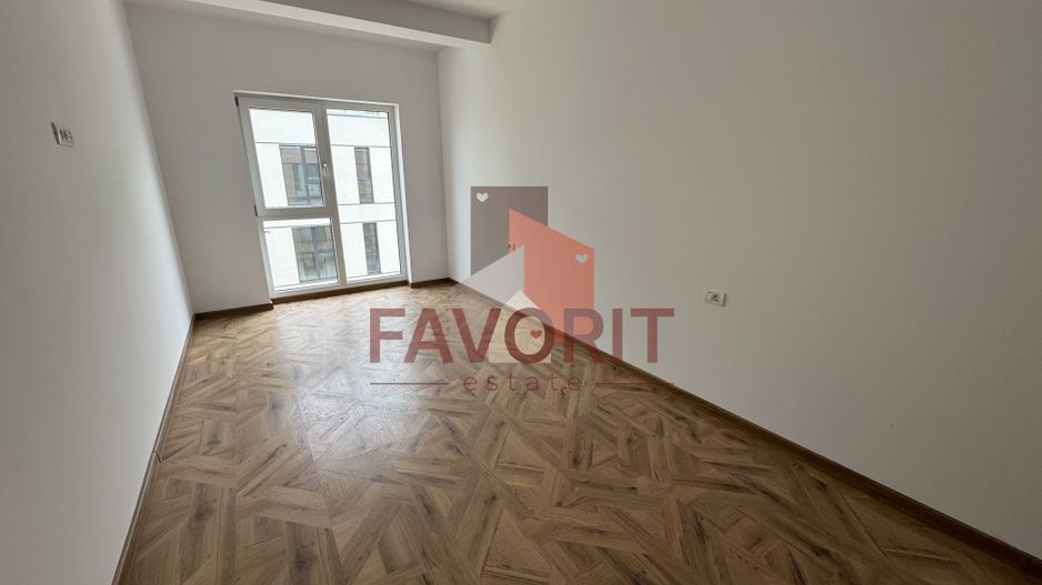 Etaj intermediar. Loc de parcare. Disponibil imediat - Poză 5