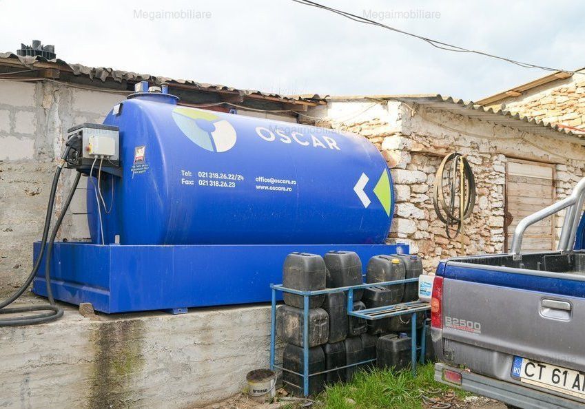 Vanzare ferma agricola Negru Voda - Constanta cu 240 hectare teren si utilaje - Poză 18